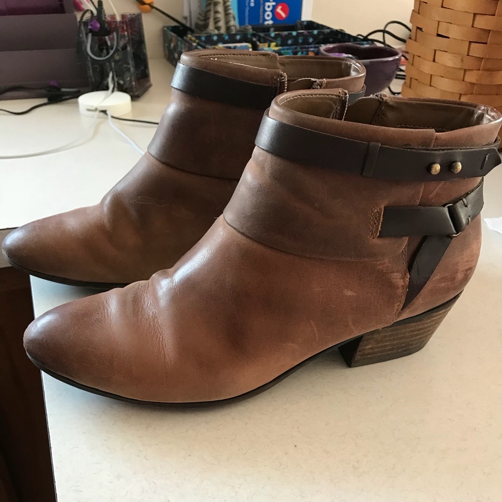 Clarks boots